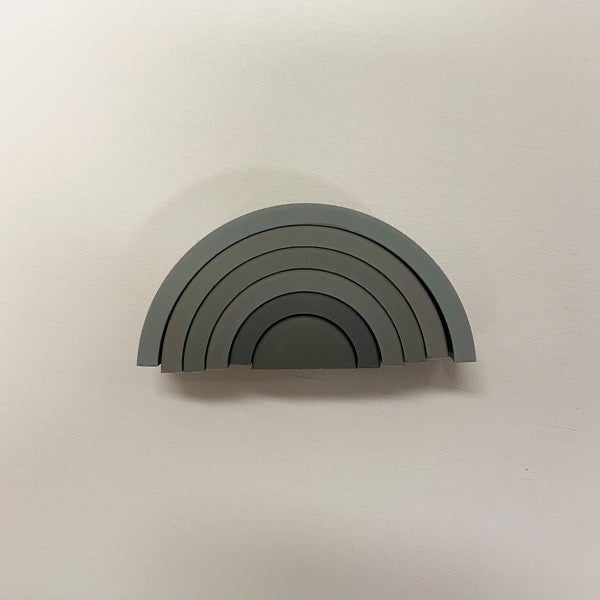 Little Indians Stackers Rainbow Siliconen – Dusty Olive